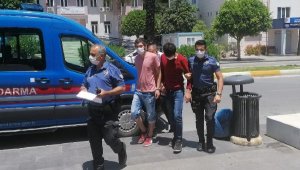 Akü hırsızlığı şüphelileri tutuklandı