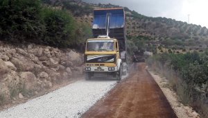 Alacadağ yolu asfaltlanıyor