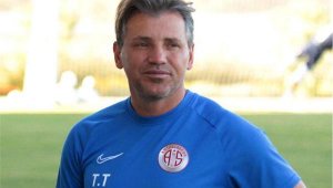 Antalyaspor ile Tamer Tuna ilki başarmayı hedefliyor