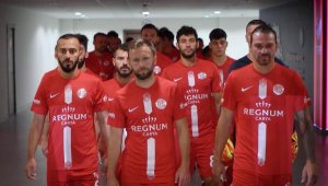 Antalyaspor'dan tribünde yer alamayacak taraftarlar için özel video