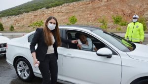 Araçlar bu kez süt için durduruldu