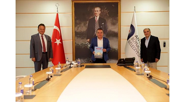 Başkan Böcek: Turizmi ayağa kaldıracağız