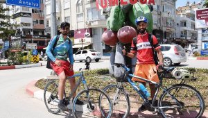Bisiklet kullanımına dikkati çekmek için Türkiye turuna çıktılar