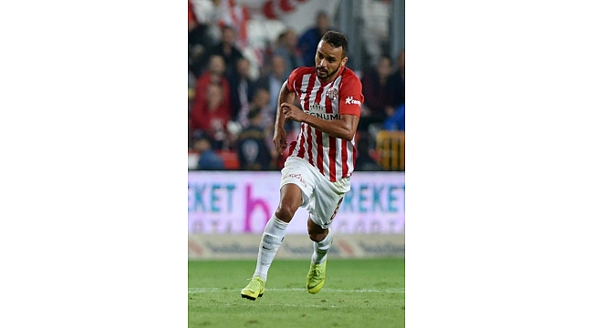 Charles gözden çıkarıldı