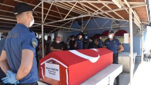 Emekli vali Cansever, son yolculuğuna uğurlandı