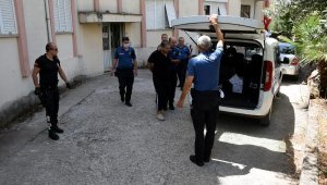 Eşiyle tartışıp, evi yakmaya kalkıştı