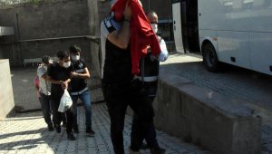 Göçmen kaçakçılığı operasyonunda 7 tutuklama