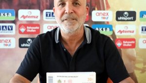 Hasan Çavuşoğlu'ndan Alanyaspor taraftarına hatıra bilet çağrısı