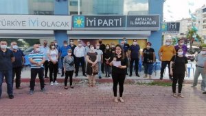 İyi Parti'de 'seçim yeri' istifaları