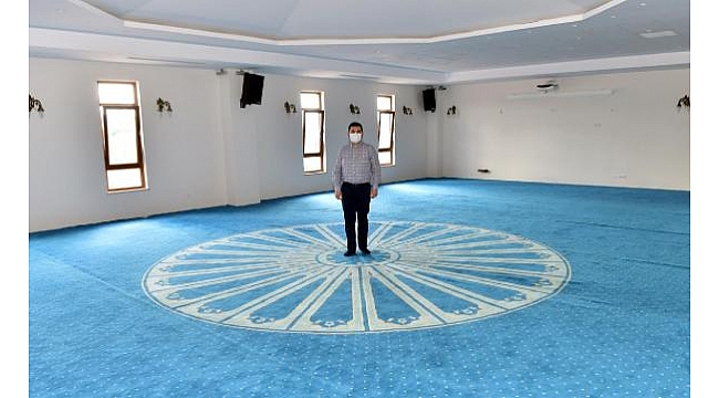 Kepez, cemevinin anahtarını teslim ediyor