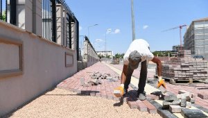 Konyaaltı'na 15 bin metrekare parke taşı