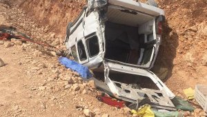 Korkuteli'de kaza: 2 yaralı