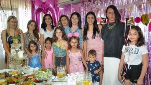 Melisa'ya sürpriz doğum günü