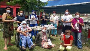 Organik bebekler LÖSEV'e gönderiliyor