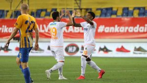 Alanyaspor'dan dört dörtlük galibiyet