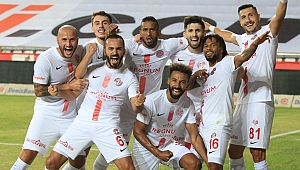 Antalyaspor, ikinci devreyi ilklerle tamamladı