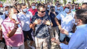 Belediyeden Konyaaltı Sahili'ni işgal ettiği öne sürülen işletmelere 3 gün süre