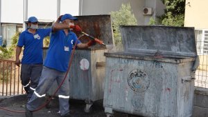 Büyükşehir, 1385 personel, 192 araç ve 3 tekneyle ilaçlama yapıyor