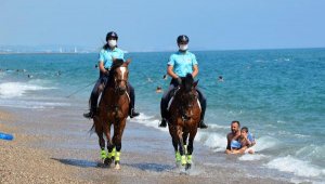 Manavgat sahilleri atlı jandarmaya emanet