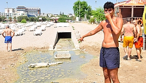 Side'de plajda kirlilik  ve koku rahatsızlığı