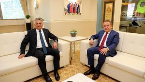 Vali Yazıcı'dan Başkan Böcek'e iadei ziyaret