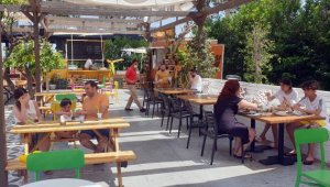 Yerli turist, 'konforlu ve güvenli tatil'den memnun