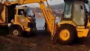 Caretta yuvalarına zarar verdiler