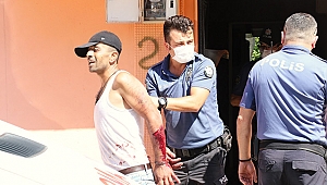 Cinnet geçirdi evi yakacaktı