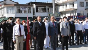 Demre'de Zafer Bayramı coşkusu