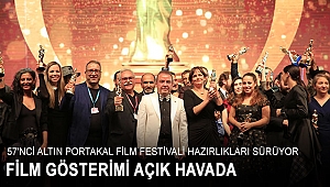 Film gösterimi açık havada