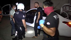 Polis ekibine taşlı saldırı