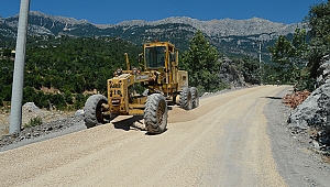 Sugözü grup yolu yenileniyor