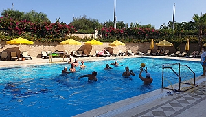 1 milyara yakın turist  seyahatini iptal etti'