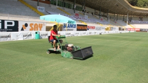 Bahçeşehir Okulları Stadyumu'na bakım