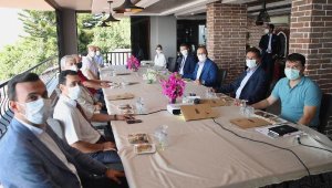 Bakan Çavuşoğlu Alanya HEP'in mütevelli heyeti toplantısına katıldı