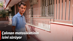 Çalınan motosikletinin izini sürüyor