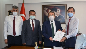 Korkuteli'deki liseye 'Okulum Temiz Belgesi'