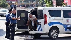 Silahlı, bıçaklı kavga: 2 yaralı, 4 gözaltı