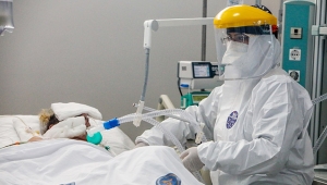 Solunum hortumu ile hayata tutunuyorlar