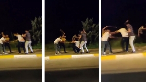 Sopalı yumruklu yol kavgası kamerada