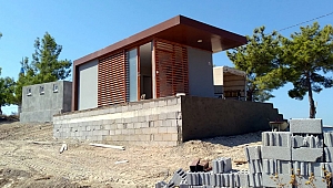 Uzunkale'ye muhtarlık binası