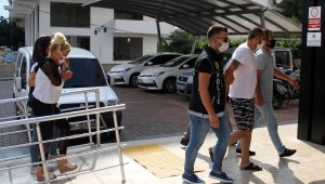 Yolcu otobüsle uyuşturucu sevkiyatına 4 tutuklama