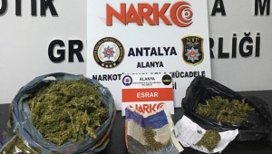 Baskınlarda esrar ve  eroin ele geçirildi