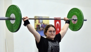  Hayallerinden vazgeçmedi