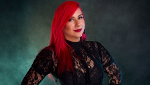 Sesi ve besteleriyle dikkat çekti