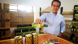  Şifa niyetine Antalya zeytinyağı