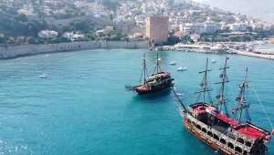 Teknede gitarla Alanya tanıtımı 