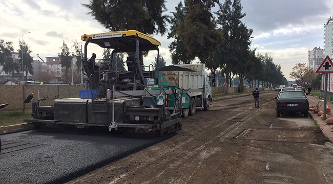 Kısıtlamada bakım yaptı asfalt döktü