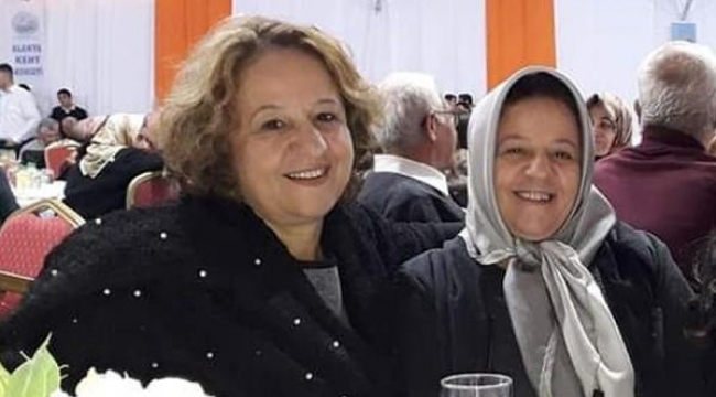 İKİZ KIZ KARDEŞLER AYNI GÜN KORONAVİRÜSTEN ÖLDÜ