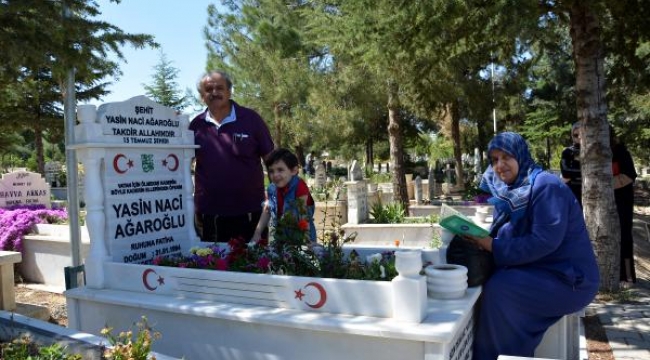 'evlatsız yaşanır ama vatansız yaşanmaz'